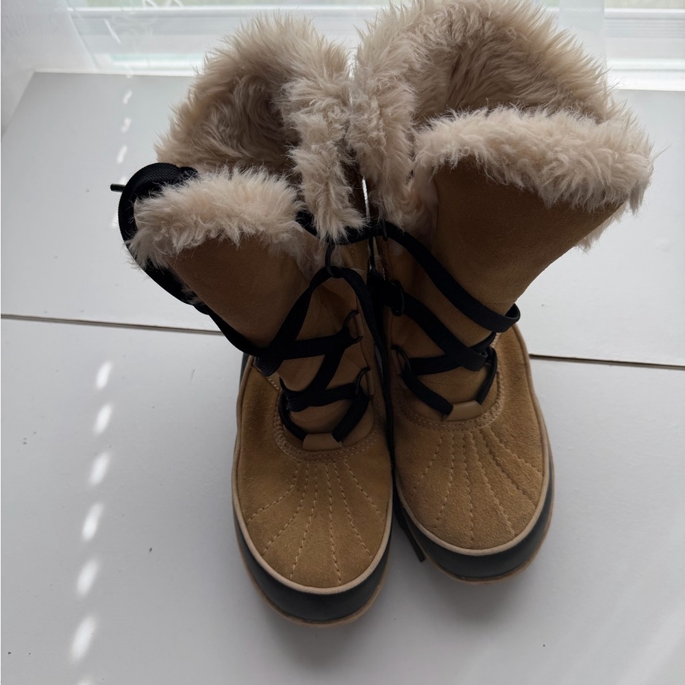 Sorel Leather Fur-Lined Boots - Picture 9 of 12